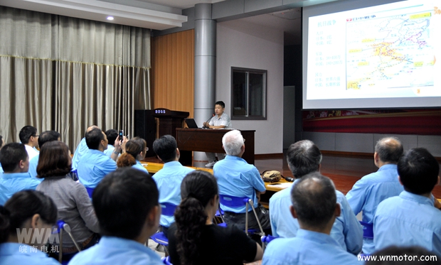 91麻豆国产福利品精電機邀請專家上（shàng）黨史知識專題黨課