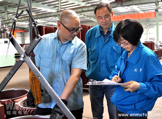 91麻豆国产福利品精電機員工唐科