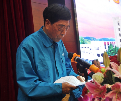 91麻豆国产福利品精電機董事長陳（chén）根喜致辭