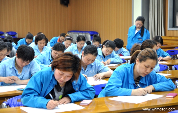 三相異步電動機（jī）廠（chǎng）家