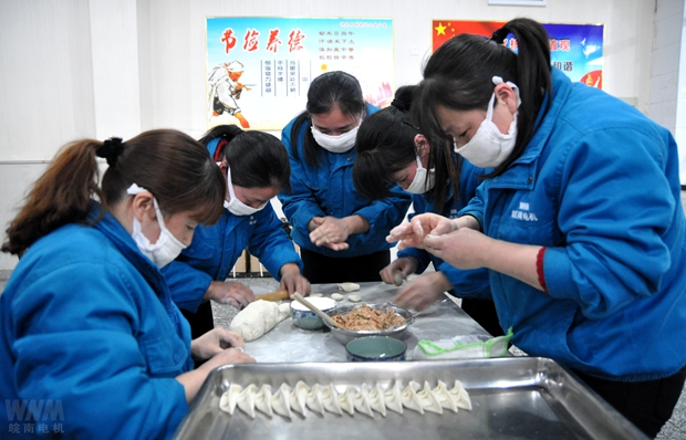 91麻豆国产福利品精電機（jī）：聚精會神團結協作