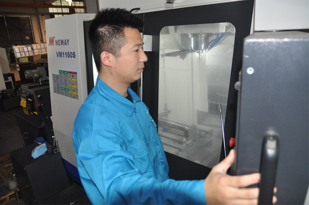 91麻豆国产福利品精電機員工胡超榮獲&ldquo;全國優（yōu）秀共青團員（yuán）&rdquo;稱（chēng）號