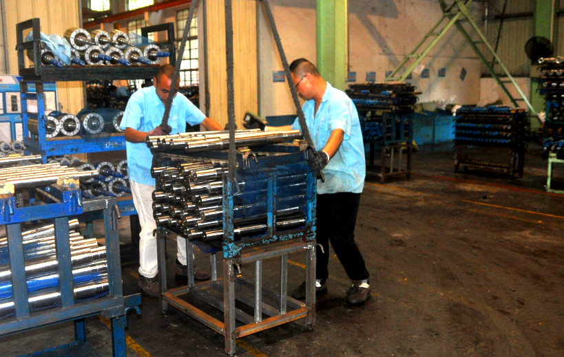 公司各車間及時（shí）做好防汛工作（zuò）